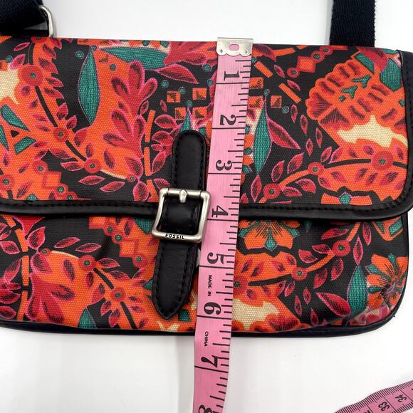 Fossil Key-Per Floral Coated Canvas Crossbody Purse + Wallet Wristlet Pink Black - Picture 10 of 12